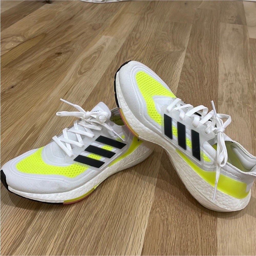 adidas ultra boosts
